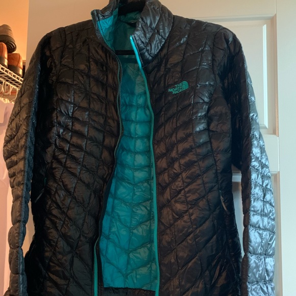 The North Face Jackets & Blazers - Women’s North Face Thermoball black jacket